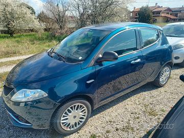Lancia Ypsilon 1.2 Benz 2016