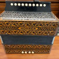 HOHNER Accordaoni funzionante anno 1940