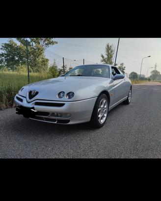 Alfa Romeo GTV 2.0 V6 turbo L