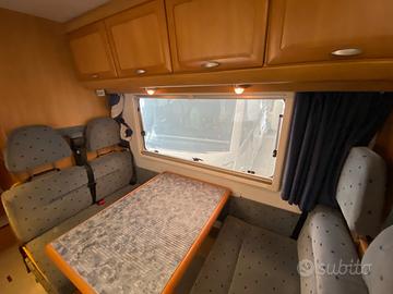 TOP Hymer Ducato 3 solari batterie clima Starlink