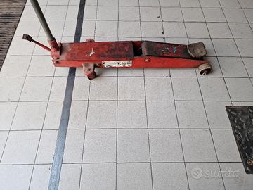 Sollevatore auto wurth 