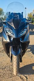 Yamaha TMAX 560 blue anno 2022