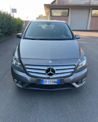 Mercedes-benz B 180 CDI BlueEFFICIENCY Executive