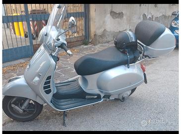 Vespa 250 GTS