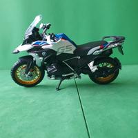 maisto BMW GS 1250 R 1:18
