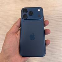 iPhone 17 Pro 256GB Deep Blue + Accessori inclusi