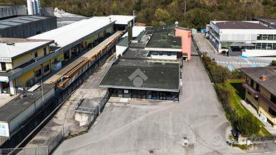 CAPANNONE A ROÈ VOLCIANO