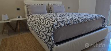 letto +materasso +comodini+topper 