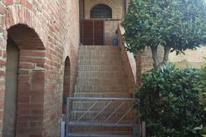 La Dogana sulla via francigena