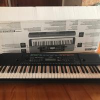 Pianoforte digitale YAMAHA PSR-E253