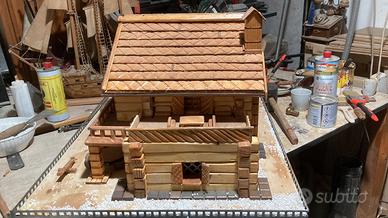 Casette in legno da soprammobile
