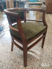 poltroncina  in noce vintage imbottita