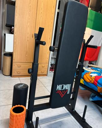 Panca allenamento con Dip e attrezzi stretching