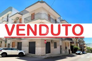 4 LOCALI A PUTIGNANO