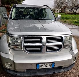 Dodge nitro 2.8 4x4