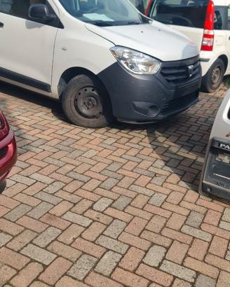 Dacia Dokker paraurti portiera kit airbag