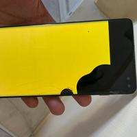 GALAXY S10 PLUS CON VETRO ROTTO