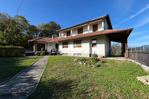 VILLA SINGOLA A FORNO CANAVESE