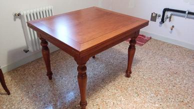 Tavolo allungabile