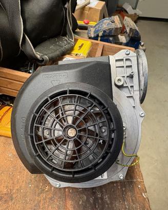RG 148/1200-3633-010204 ventilatore EBM