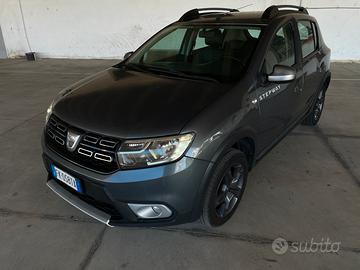 Dacia sandero stepway 1.5 T.D 90cv