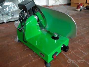 affettatrice 250 nuova in vari colori