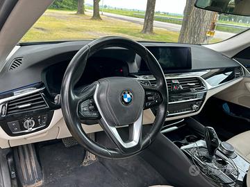 Vendo BMW 520 touring