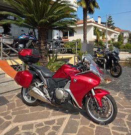 Honda VFR 1200 F Tris Valigie