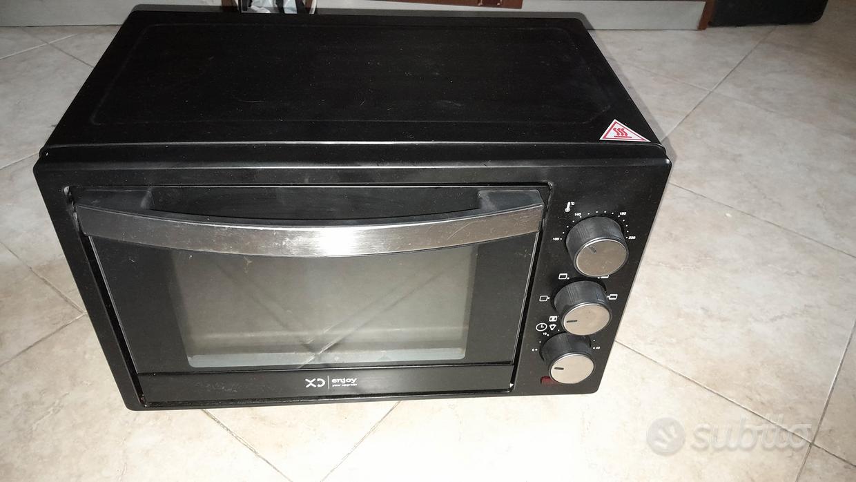 Forno a microonde con grill, 30 litri, 1400 watt : .it: Casa