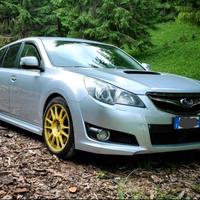 Subaru Legacy 2.0D AWD 2012   STI