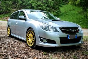 Subaru Legacy 2.0D AWD 2012   STI