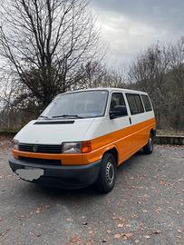 VOLKSWAGEN Transporter 4ª s. - 1996