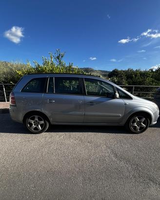 Opel Zafira 1.9 diesel - monovolume 7 posti