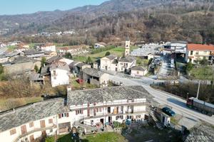 CASA INDIPENDENTE A BARGE