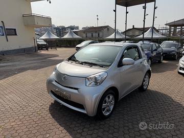 Toyota iQ 1.0