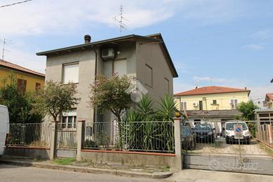 CASA INDIPENDENTE A GAMBETTOLA