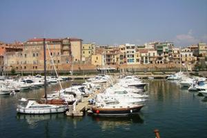 Posto barca porto di Nettuno