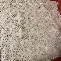 Coperta fatta a mano all’uncinetto