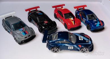 Hotwheels 1/64  5 modelli  BMW non giocate