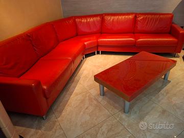 Divano in vera  Pelle rossa 