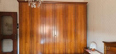 Camera matrimoniale in legno massiccio