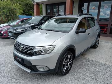 Dacia Sandero Stepway 0.9 TURBO 90CV GPL