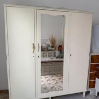 Armadio vintage shabby chic restaurato 163x190