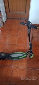 Monopattino Razor E90