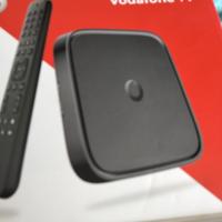 modem Vodafone TV con telecomando e tutti gli acce