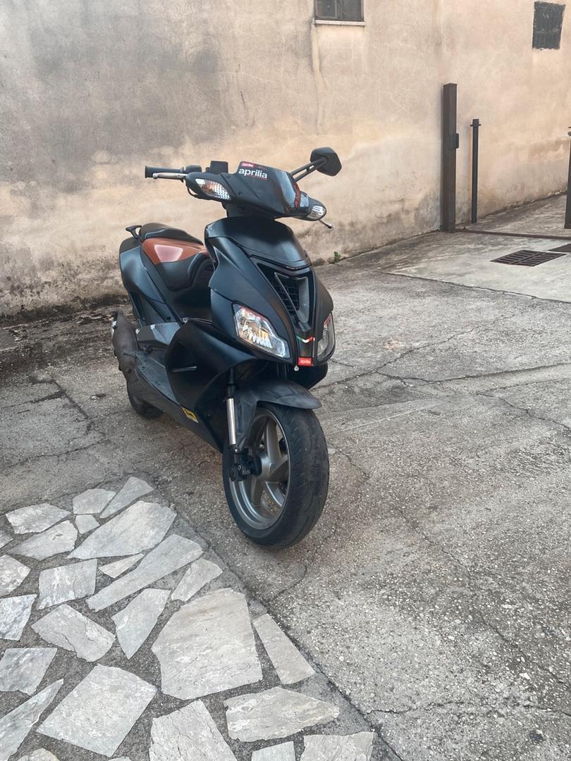 Aprilia 50cc Modelli Motorino 50 Aprilia SR 50 R (2012 17), Prezzo