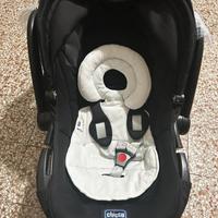 Seggiolino auto / ovetto per neonato
