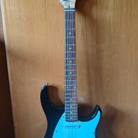 Peavy Raptor chitarra elettrica e amplificatore