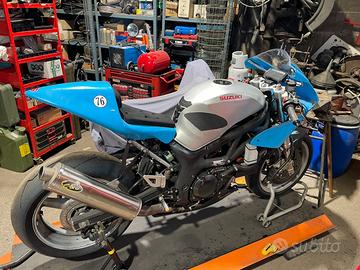 Sv 650 rismoto pronto pista