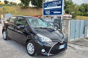 Toyota Yaris 1.0 5 porte NEOPATENTATI